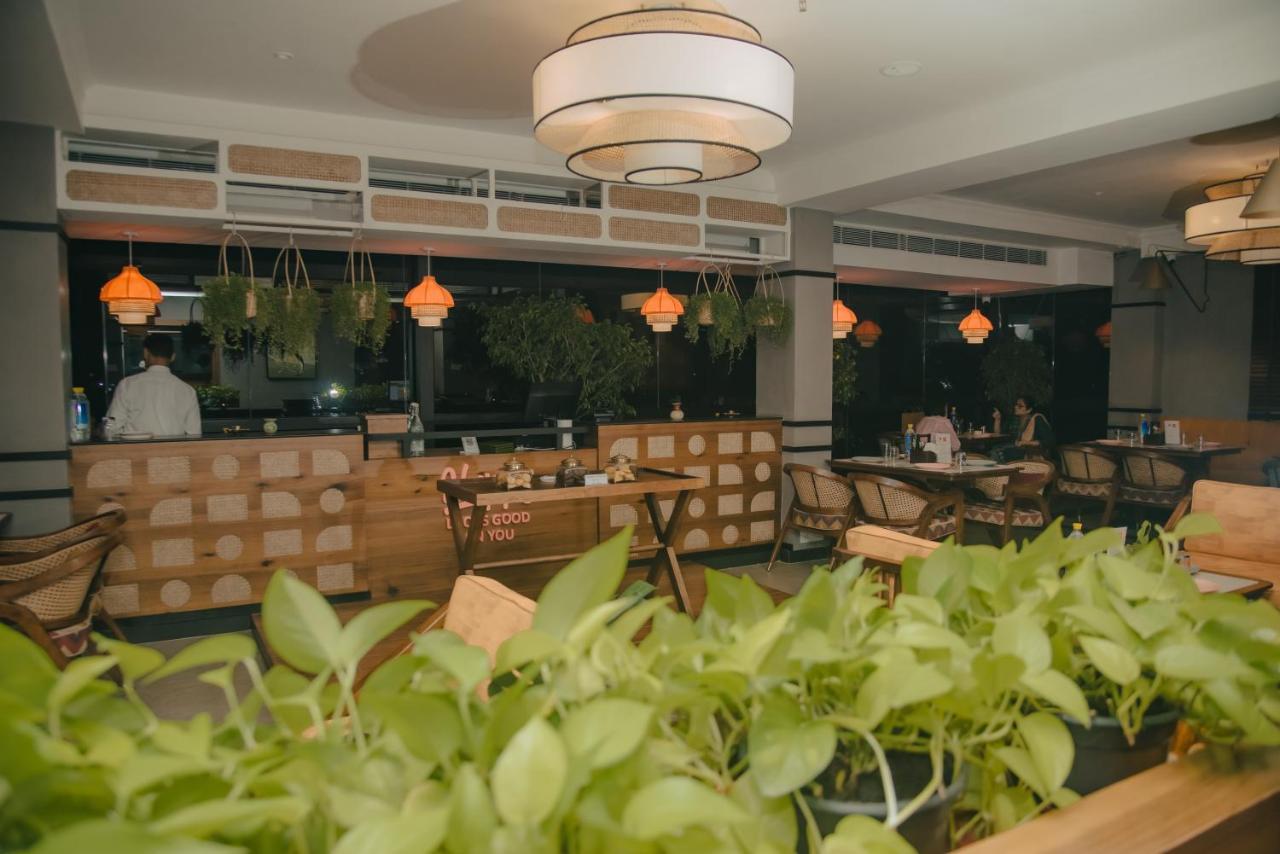 The Convoy Hotel Dibrugarh Exteriér fotografie